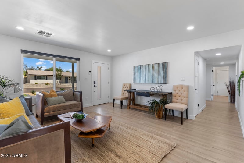 6723 1st Ave, Scottsdale, AZ 85251