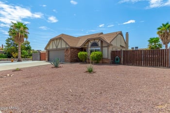 6723 Cinnabar Ave, Peoria, AZ 85345