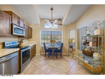 6723 Cinnabar Ave, Peoria, AZ 85345