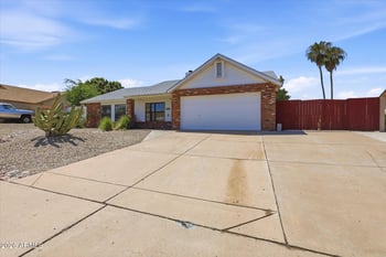 6723 Ivyglen St, Mesa, AZ 85205