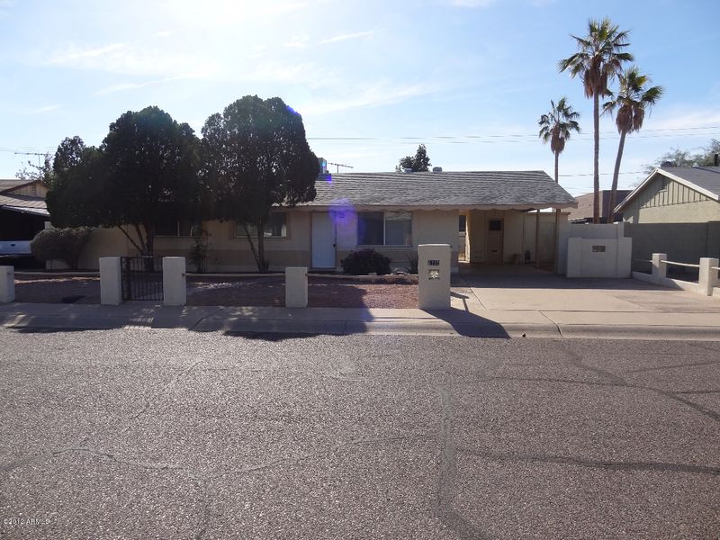 6725 E Latham St, Scottsdale, AZ 85257