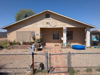 6726 56th Ave, Glendale, AZ 85301