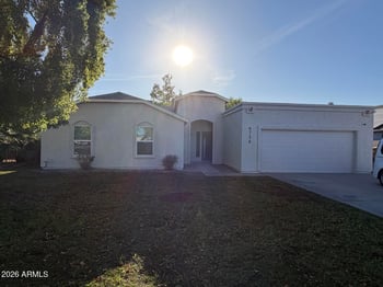 6726 79th Ave, Glendale, AZ 85303