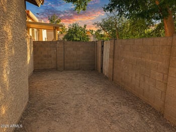 6726 Brittany Ln, Tempe, AZ 85283