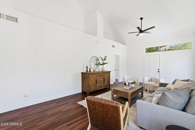 6726 S Brittany Ln, Tempe, AZ 85283