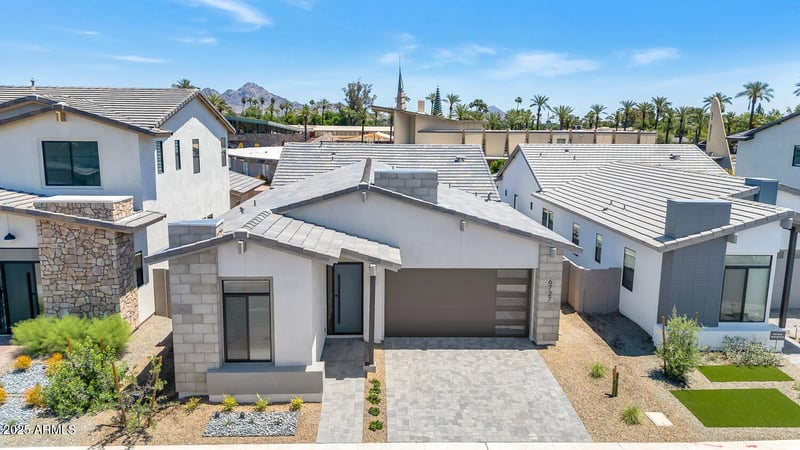 6727 9th Dr, Phoenix, AZ 85013