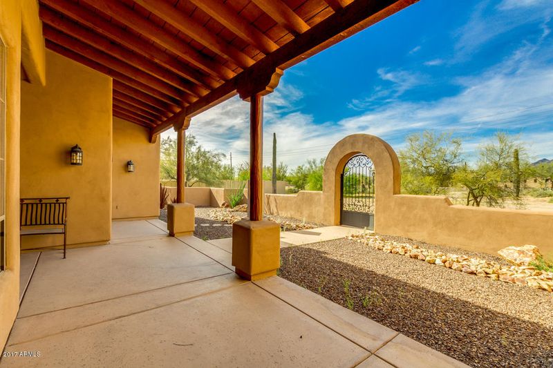 6727 E Lone Mountain Rd, Cave Creek, AZ 85331