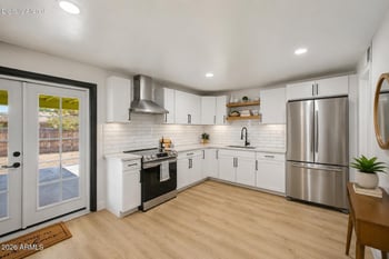 6727 W Pierson St, Phoenix, AZ 85033