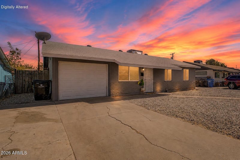 6727 W Pierson St, Phoenix, AZ 85033