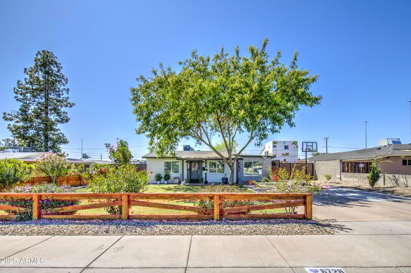 6728 24th Dr, Phoenix, AZ 85015
