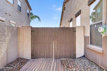 6729 S Banning St, Gilbert, AZ 85298
