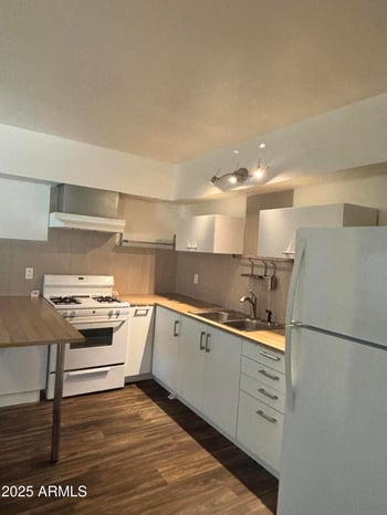 6730 17th Ave #204, Phoenix, AZ 85015