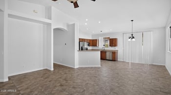6730 E Regina St, Mesa, AZ 85215