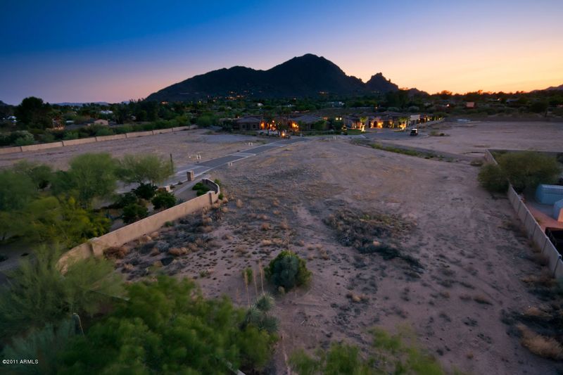 6730 E Rovey Ave #6, Paradise Valley, AZ 85253