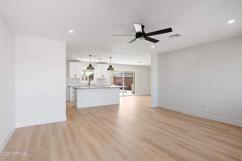 6731 Moreland St, Scottsdale, AZ 85257