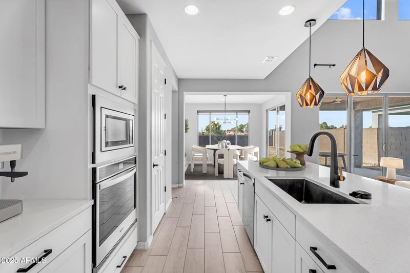6732 Coles Rd, Laveen, AZ 85339