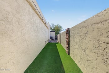 6732 N 16th Pl, Phoenix, AZ 85016