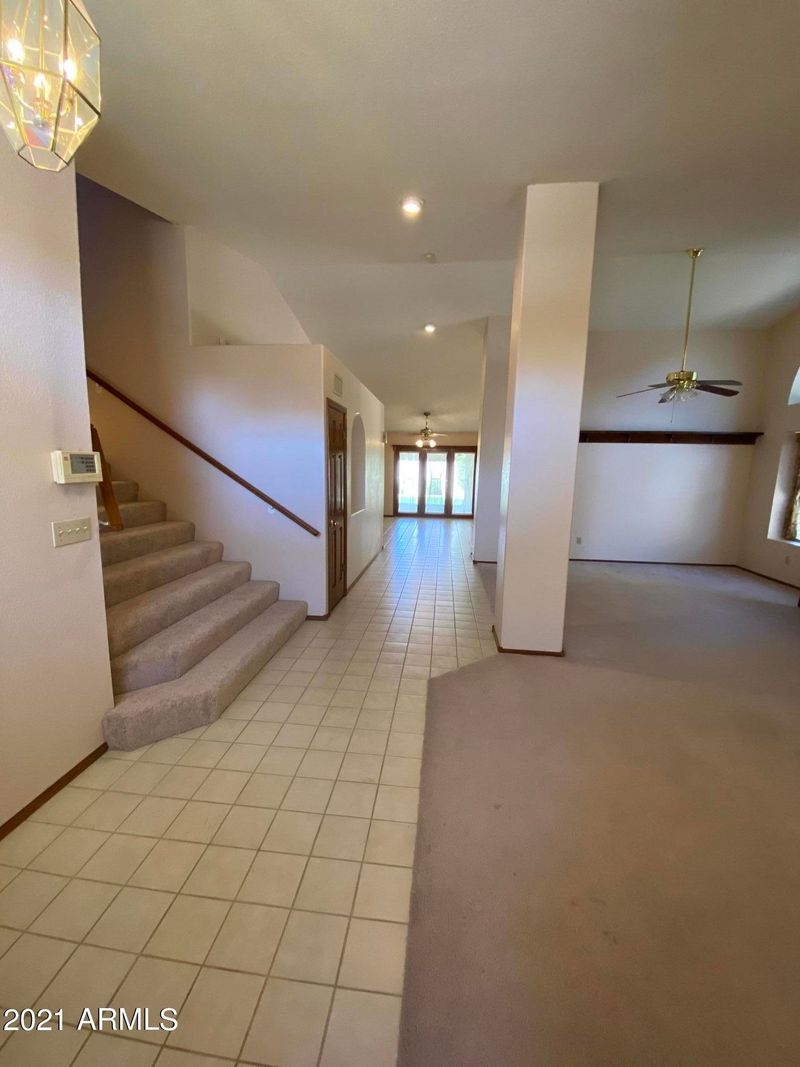 6732 W Oraibi Dr, Glendale, AZ 85308