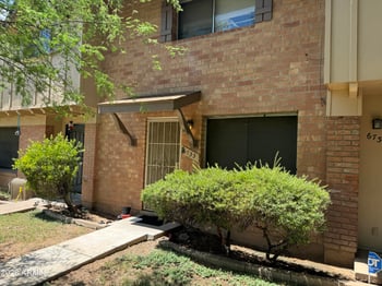 6733 44th Ave, Glendale, AZ 85301