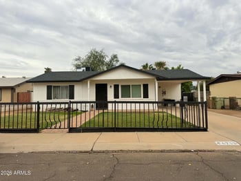 6733 W Orange Dr, Glendale, AZ 85303
