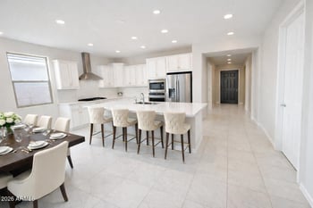 6733 Winston Dr, Laveen, AZ 85339