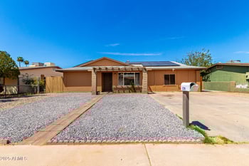 6734 Lewis Ave, Phoenix, AZ 85035