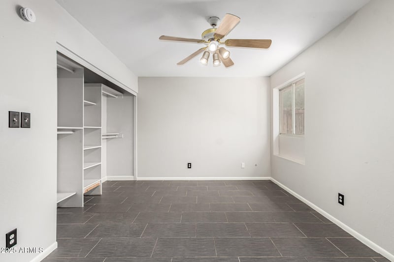 6734 Lewis Ave, Phoenix, AZ 85035