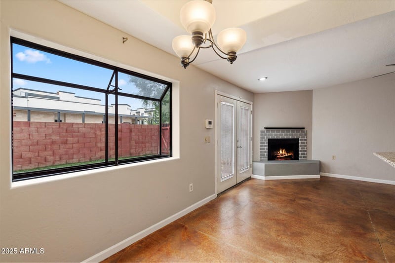 6734 Ruth Ave, Peoria, AZ 85345