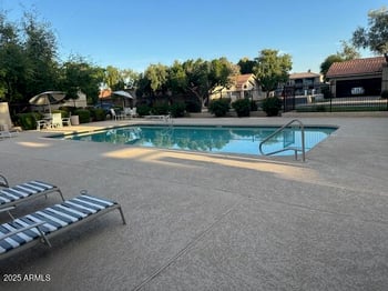 6734 Brittany Ln, Tempe, AZ 85283