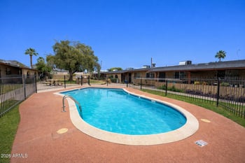 6735 16 Th St #4, Phoenix, AZ 85016