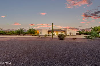 6735 Dove Valley Rd, Cave Creek, AZ 85331