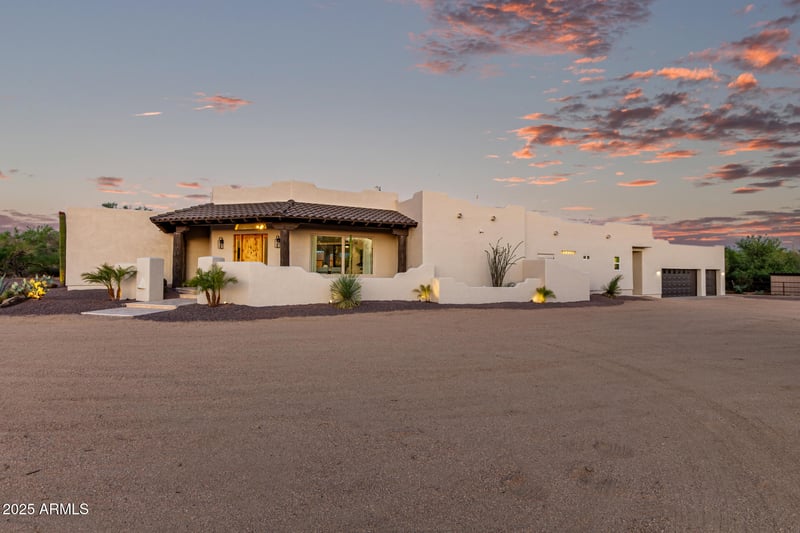 6735 Dove Valley Rd, Cave Creek, AZ 85331