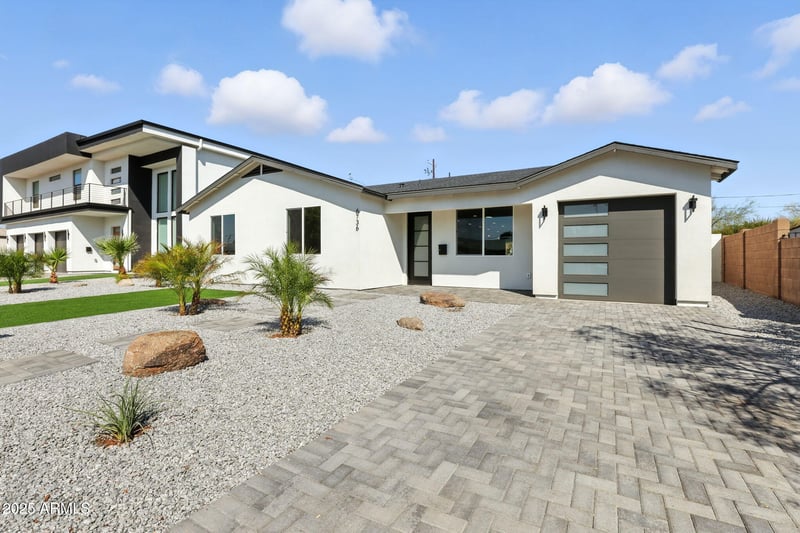 6736 1st Ave, Scottsdale, AZ 85251