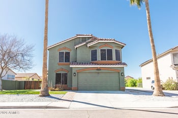 6736 76th Dr, Glendale, AZ 85303
