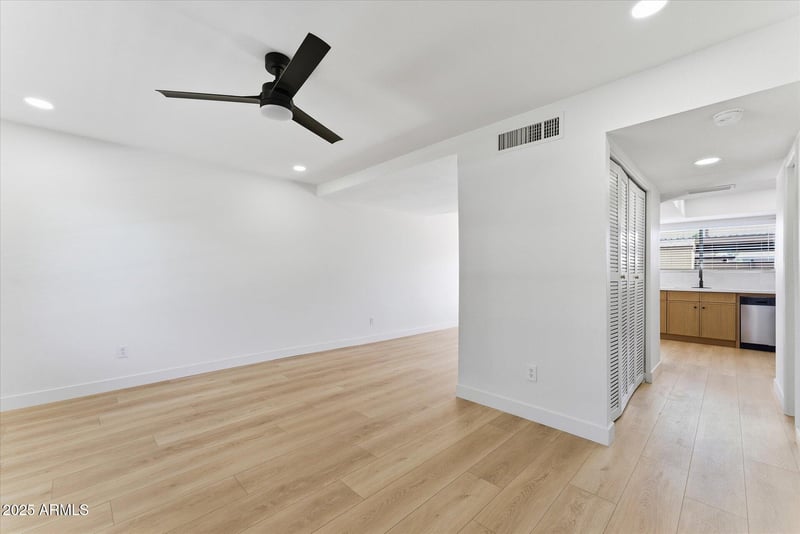 6736 Rita Ln, Tempe, AZ 85283