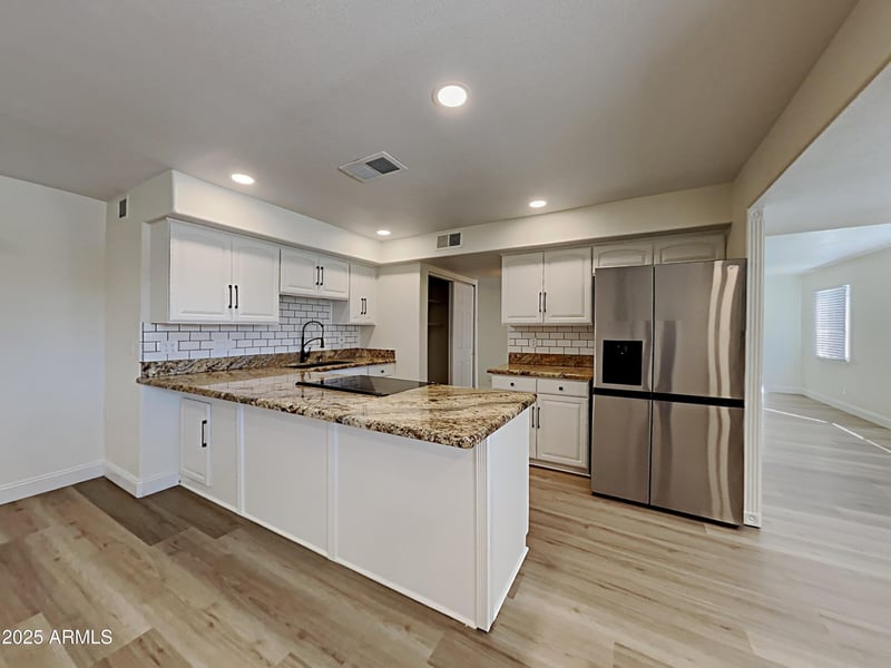 6736 Stanley Pl, Tempe, AZ 85283