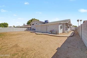6736 W Vermont Ave, Glendale, AZ 85303