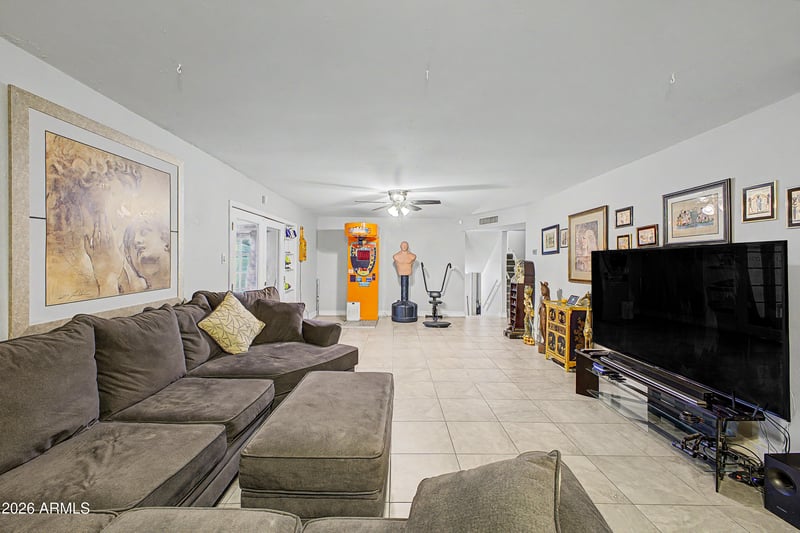 6736 W Vermont Ave, Glendale, AZ 85303