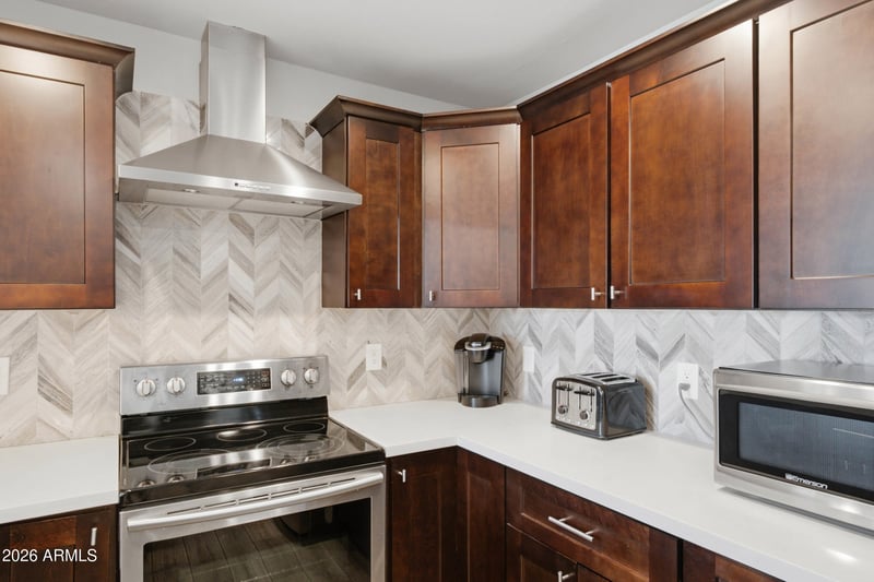 6737 Lewis Ave, Scottsdale, AZ 85257