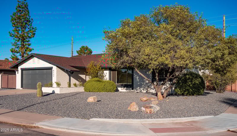 6737 Palm Dr, Tempe, AZ 85283