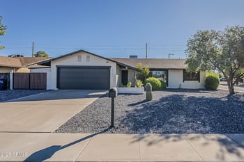 6737 Palm Dr, Tempe, AZ 85283