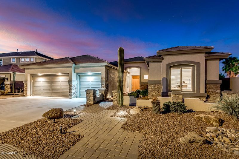 6737 S Rachael Way, Gilbert, AZ 85298
