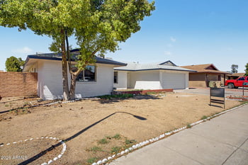 6738 W Georgia Ave, Glendale, AZ 85303