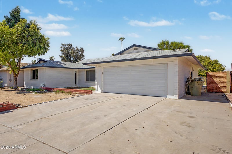 6738 W Georgia Ave, Glendale, AZ 85303