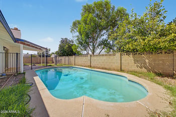 6738 W Georgia Ave, Glendale, AZ 85303