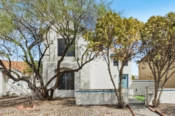 6738 W Kings Ave, Peoria, AZ 85382