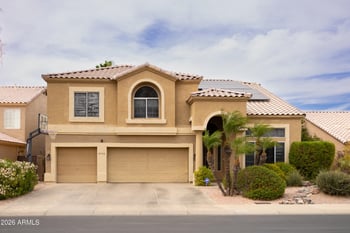 6738 Wahalla Ln, Glendale, AZ 85308
