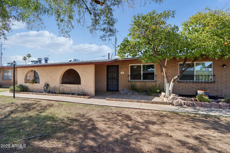 6739 16th St #17, Phoenix, AZ 85016