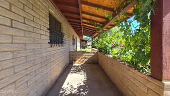 6739 16th St #14, Phoenix, AZ 85016