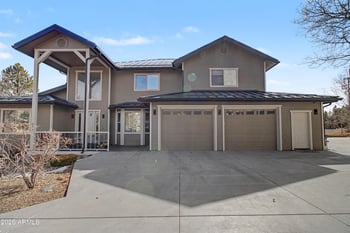 674 Hulet Ln, Flagstaff, AZ 86004